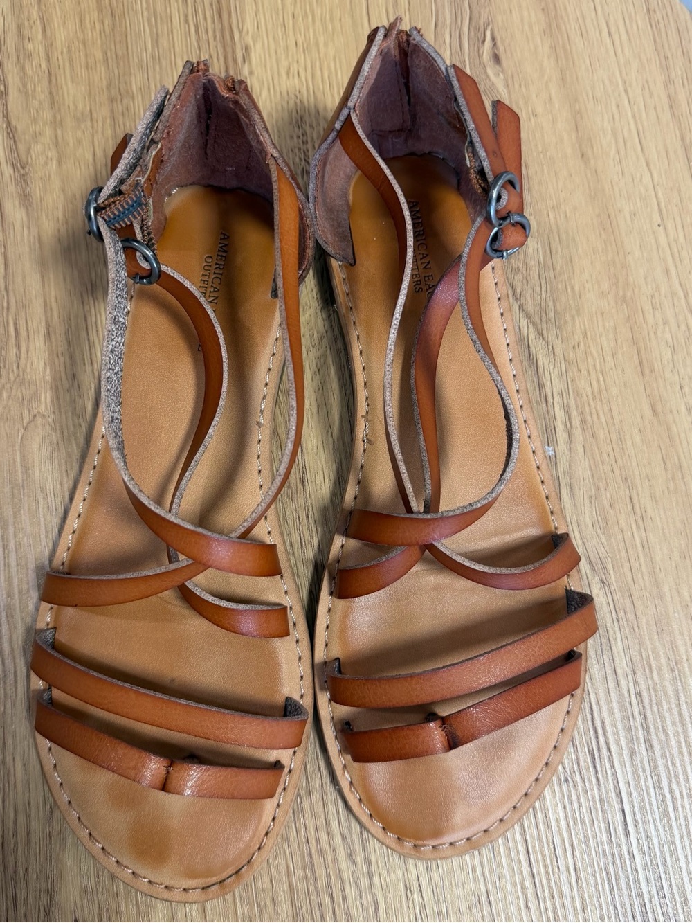 American Eagle‎ Brown Faux Leather Gladiator Strappy Back Zip Sandals